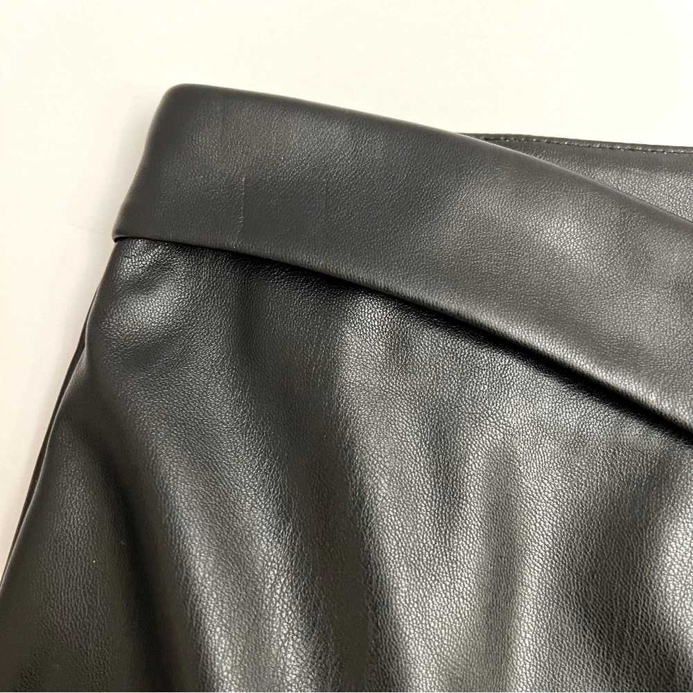 AKIRA Faux Leather Crossover Front Mini Skirt-Black - Picture 10 of 12